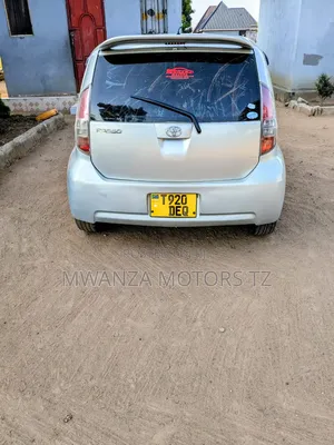 Toyota Passo 2004 Silver