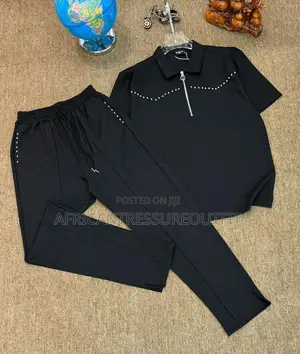 Cinvoph Two-Piece Set Features a Short Sleeve Shirt With a Zip Placket