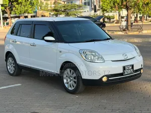 Mazda Verisa 2009 White