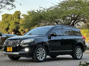 Toyota Vanguard 2010 Black