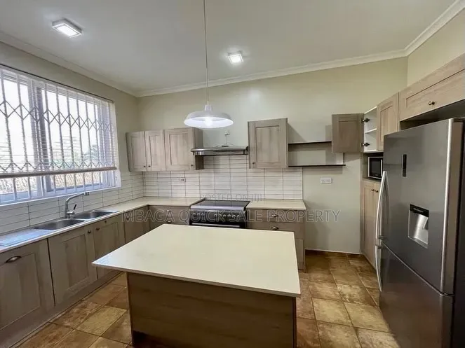 Furnished 4bdrm Apartment in Oyster Bay for rent