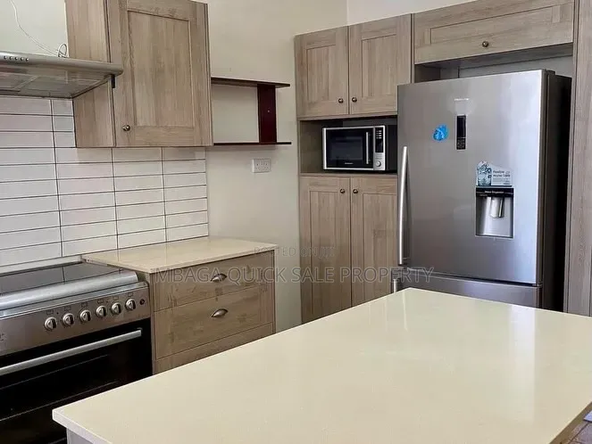 Furnished 4bdrm Apartment in Oyster Bay for rent