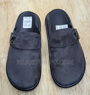 Lv Louis Vuitton Unisex Cosy Flat Confort Clogs Available 4 Colors
