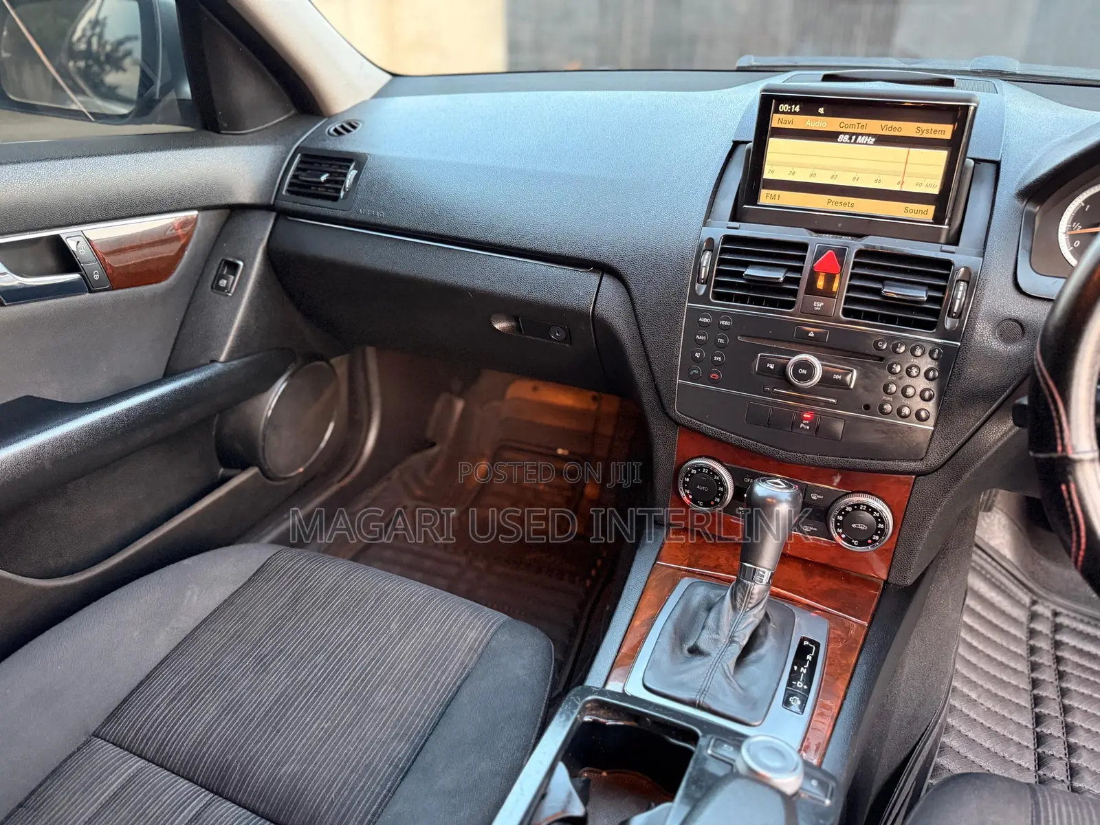 Mercedes-Benz C-Class C 180 Kompressor (W204) 2008 Silver