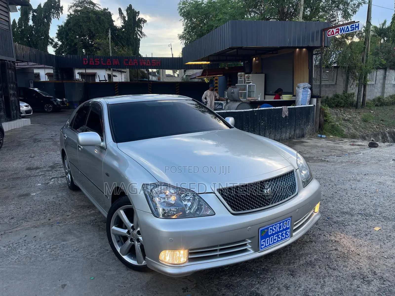 Toyota Crown 2004 Silver