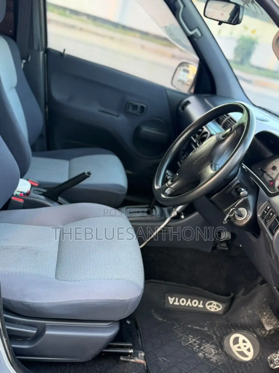 Toyota Cami 2005 Silver