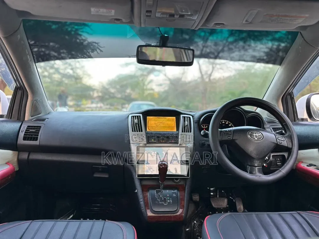 Toyota Harrier 2007 White