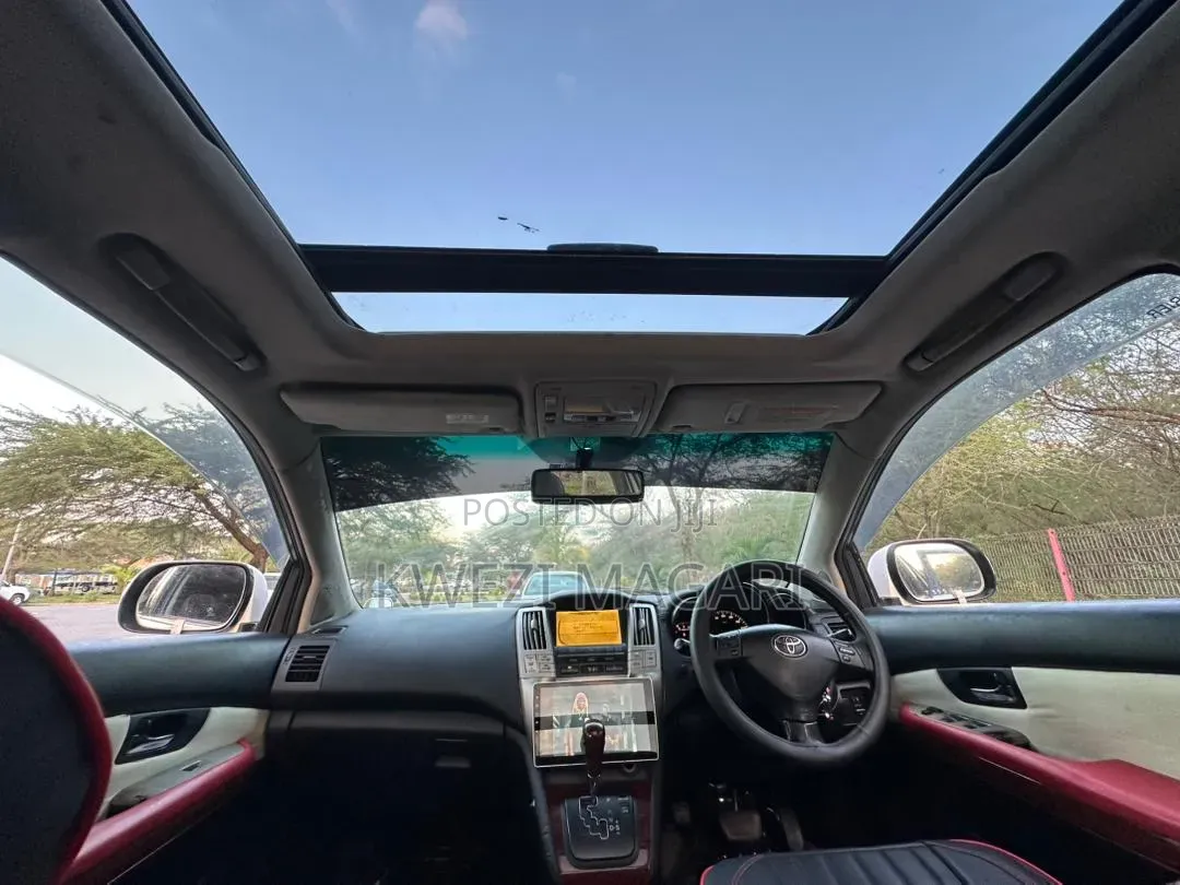 Toyota Harrier 2007 White