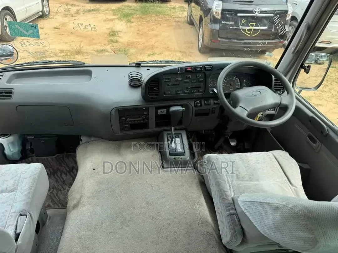 Toyota Coaster 2004 White