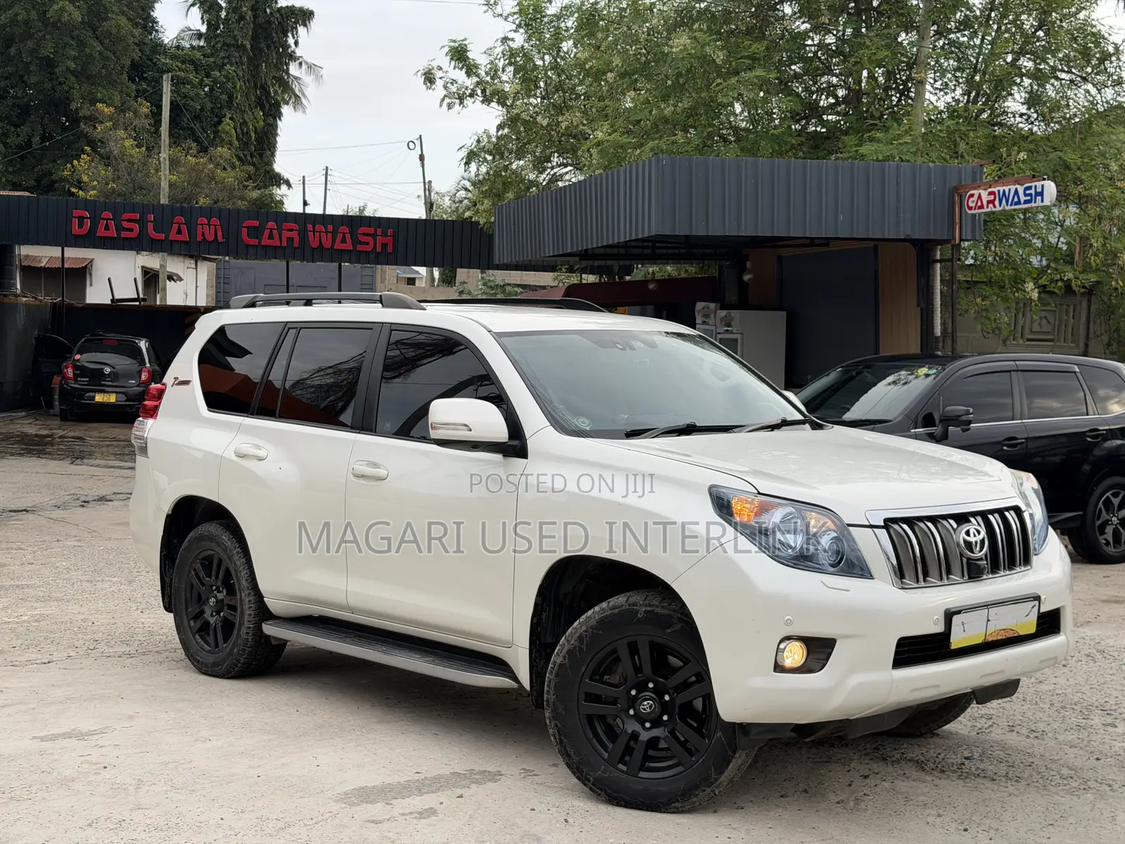Toyota Land Cruiser Prado 2010 Pearl