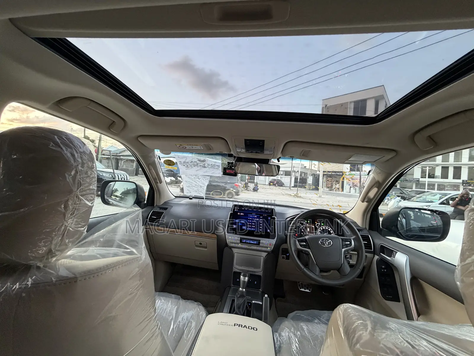 Toyota Land Cruiser Prado 2023