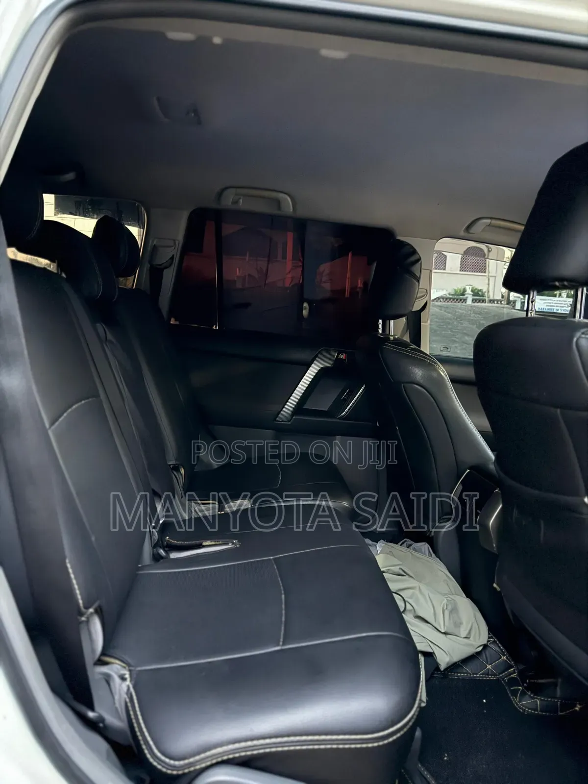 Toyota Land Cruiser Prado 2017 White