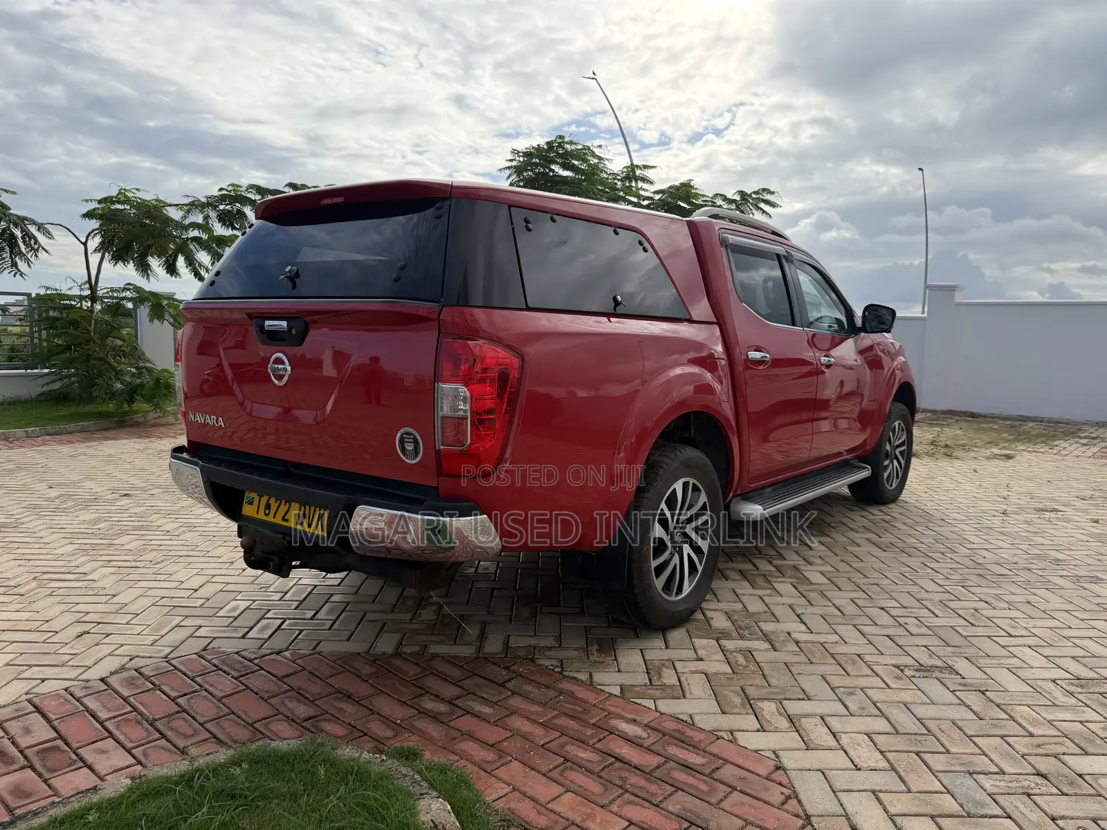 Nissan Navara 2017 Red
