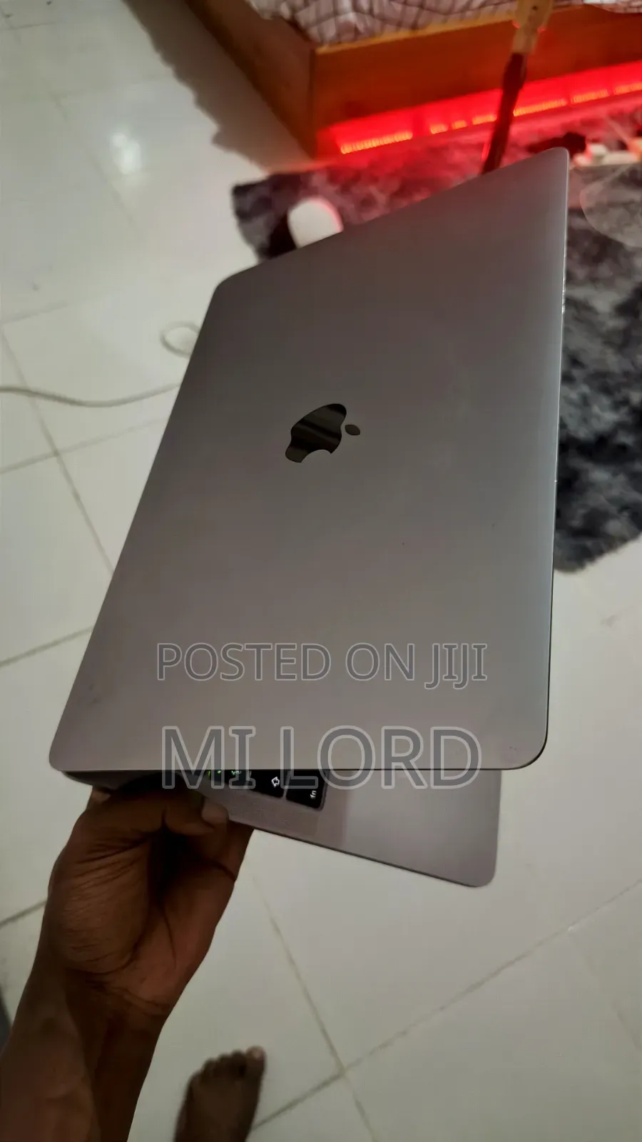 Laptop Apple MacBook Pro 2017 8GB Intel Core i5 SSD 256GB