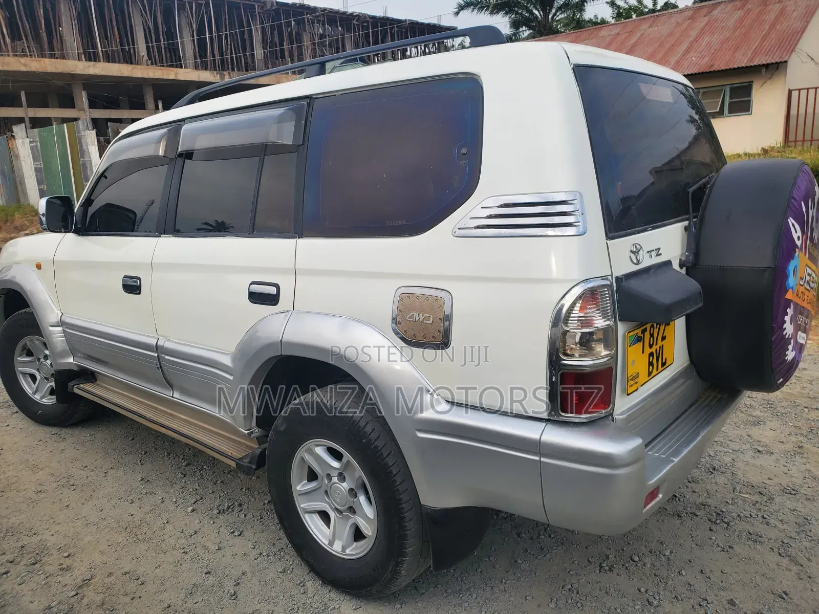Toyota Land Cruiser Prado 1998 White
