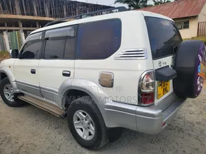 Toyota Land Cruiser Prado 1998 White