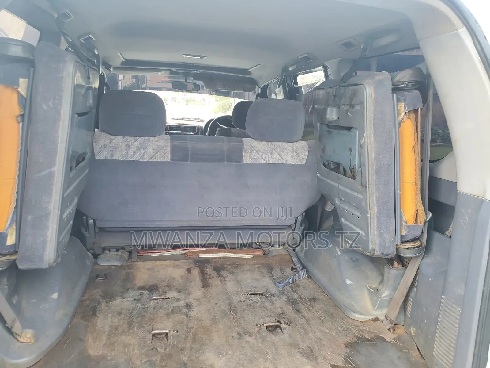 Toyota Land Cruiser Prado 1998 White