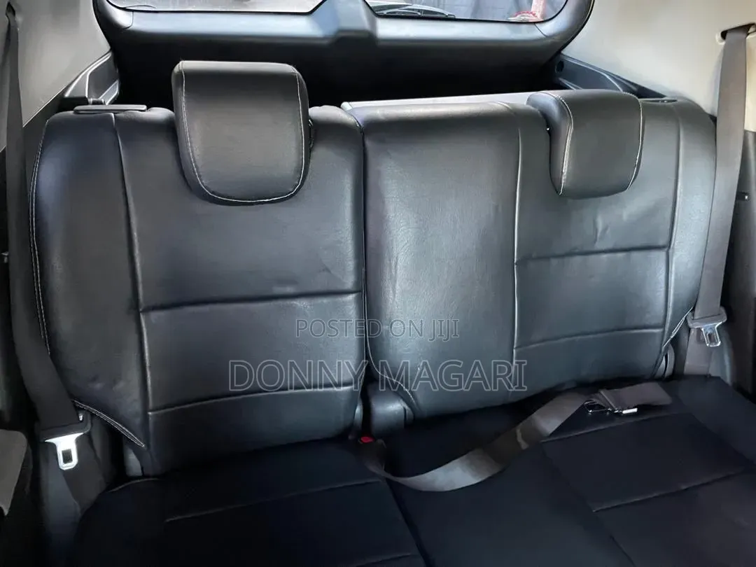 Toyota IST 2010 White