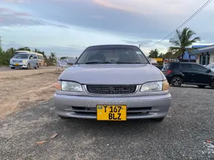 Toyota Corolla 1999 Gray