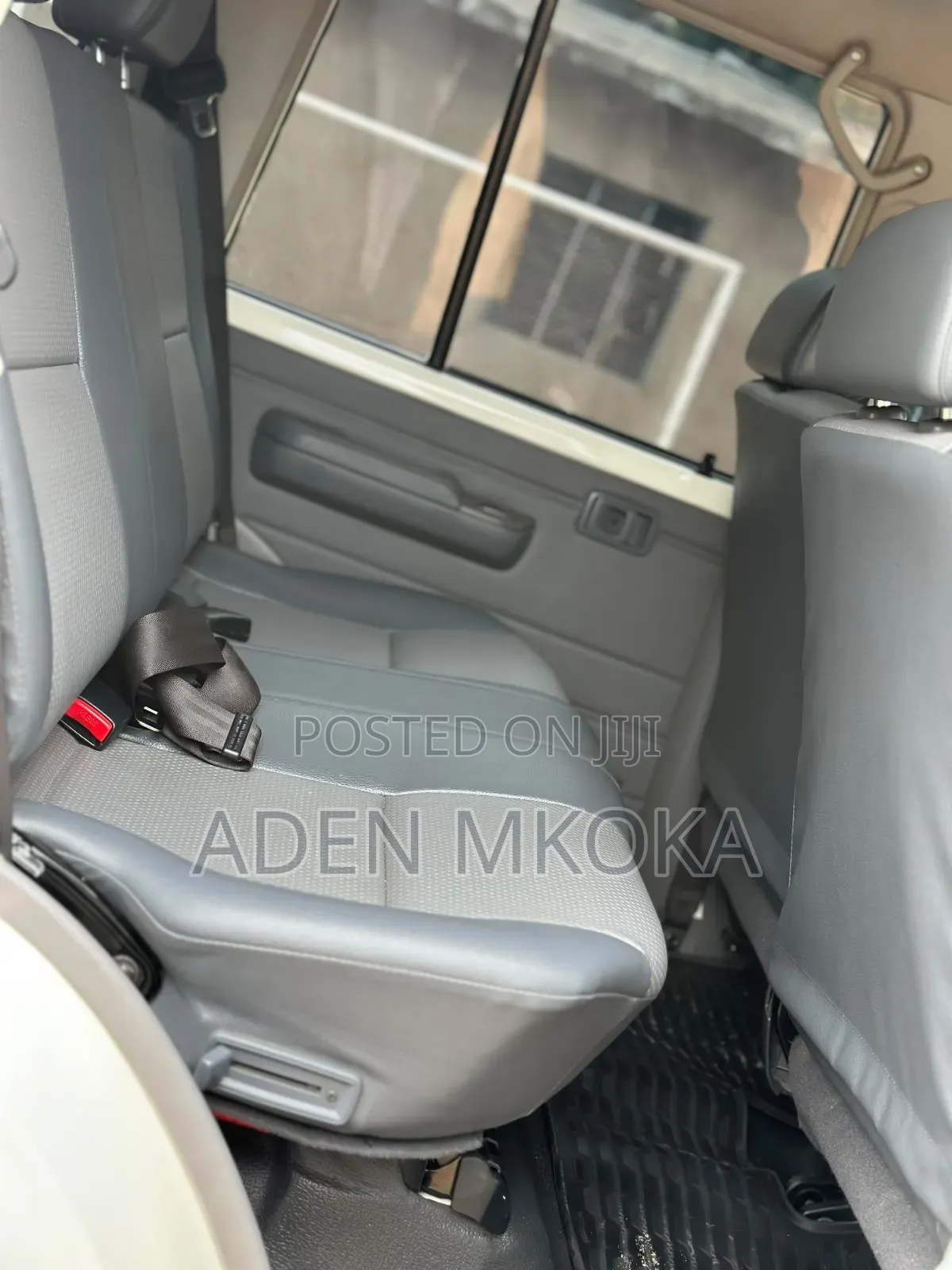 Toyota Land Cruiser 2018 White