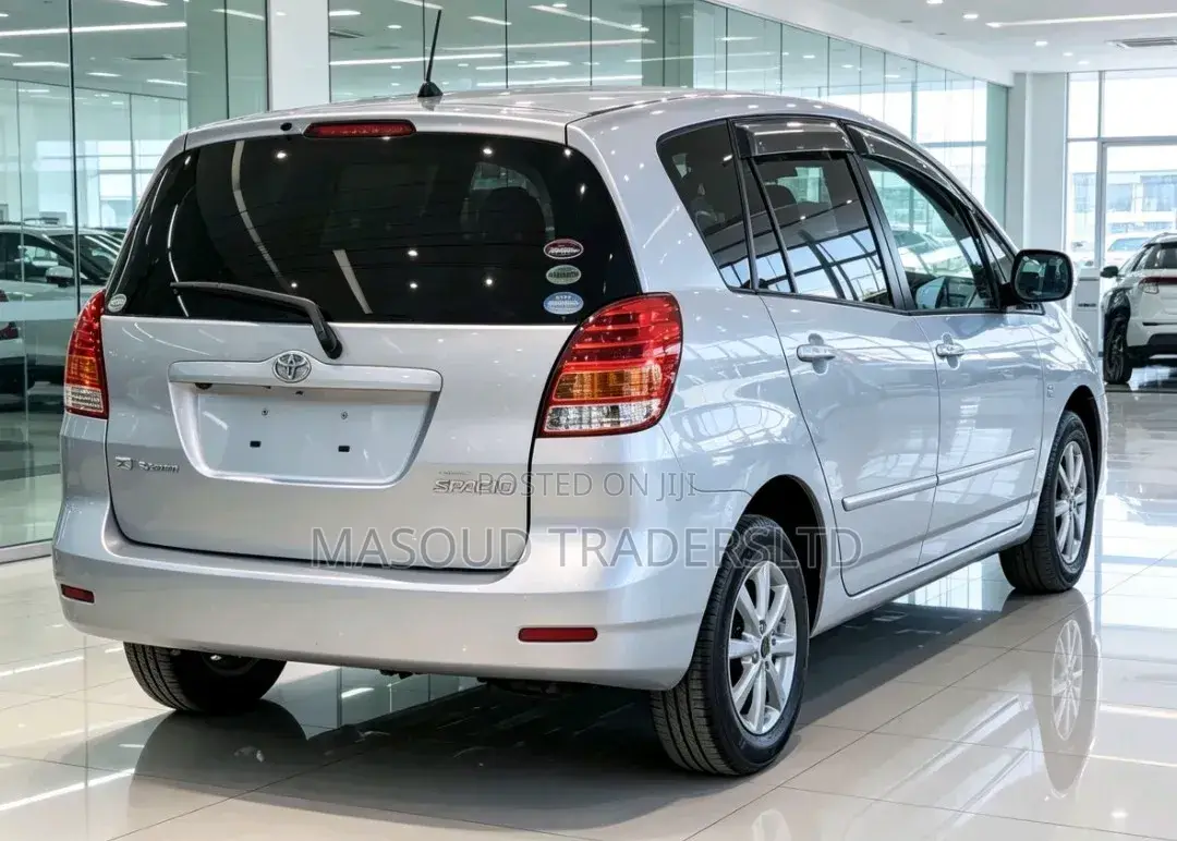 Toyota Corolla Spacio 2004 Silver