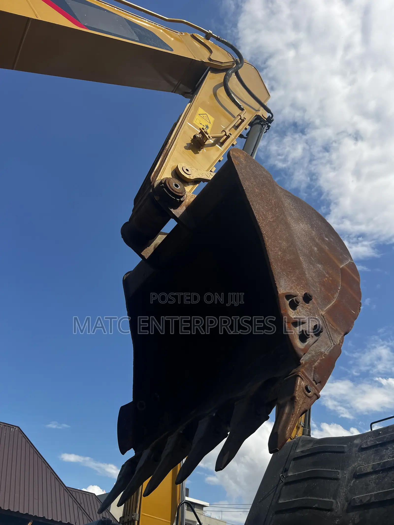 Cat320d2 for Sell and Rental Service