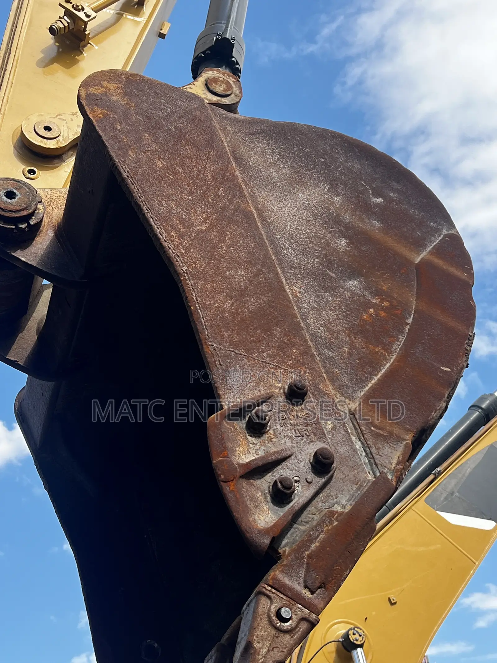 Cat320d2 for Sell and Rental Service