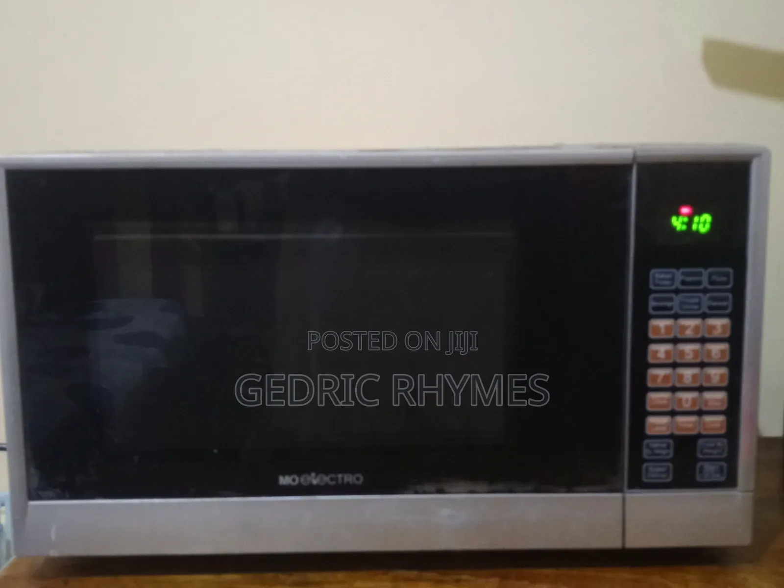 Microwave Nzurii