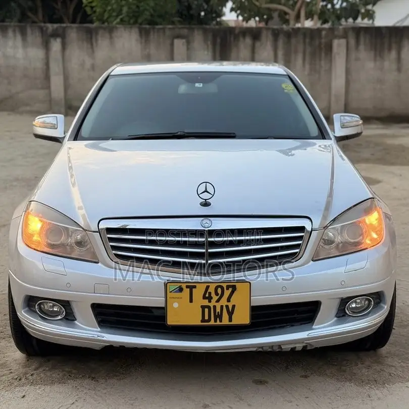 Mercedes-Benz C200 2008 Silver