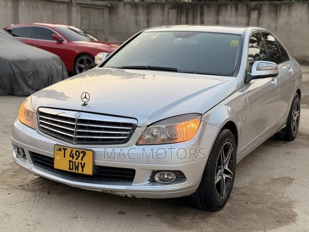 Mercedes-Benz C200 2008 Silver