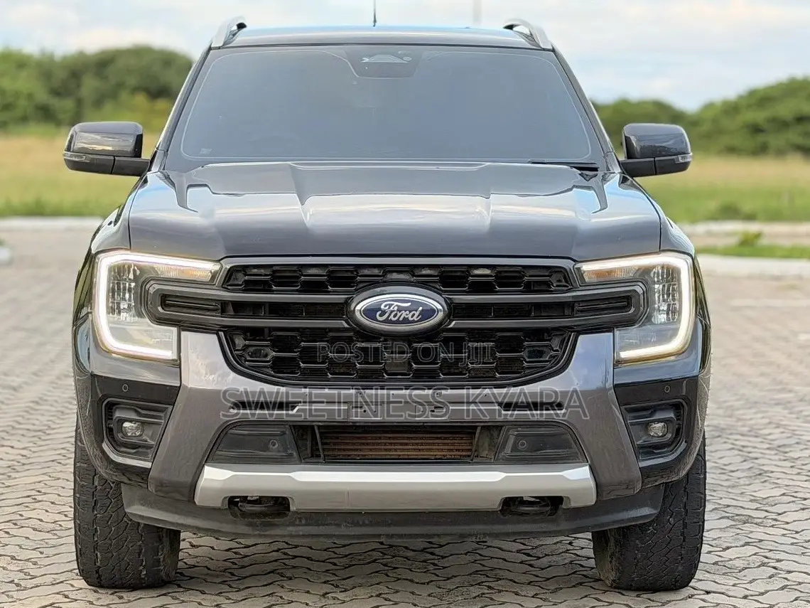 Ford Ranger 2023 Black