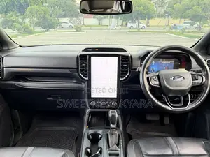 Ford Ranger 2023 Black