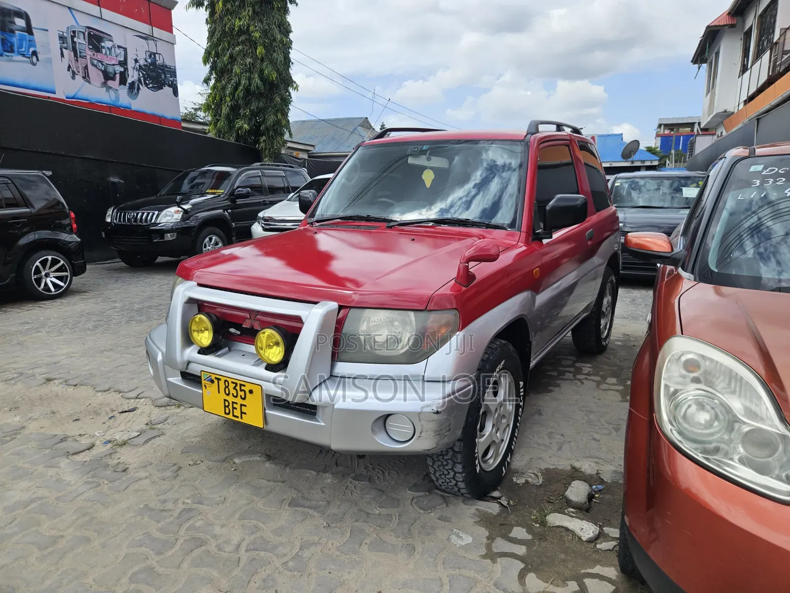 Mitsubishi Pajero Mini 2006 Red