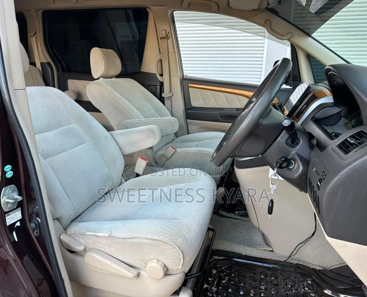 Toyota Alphard 2006 Black