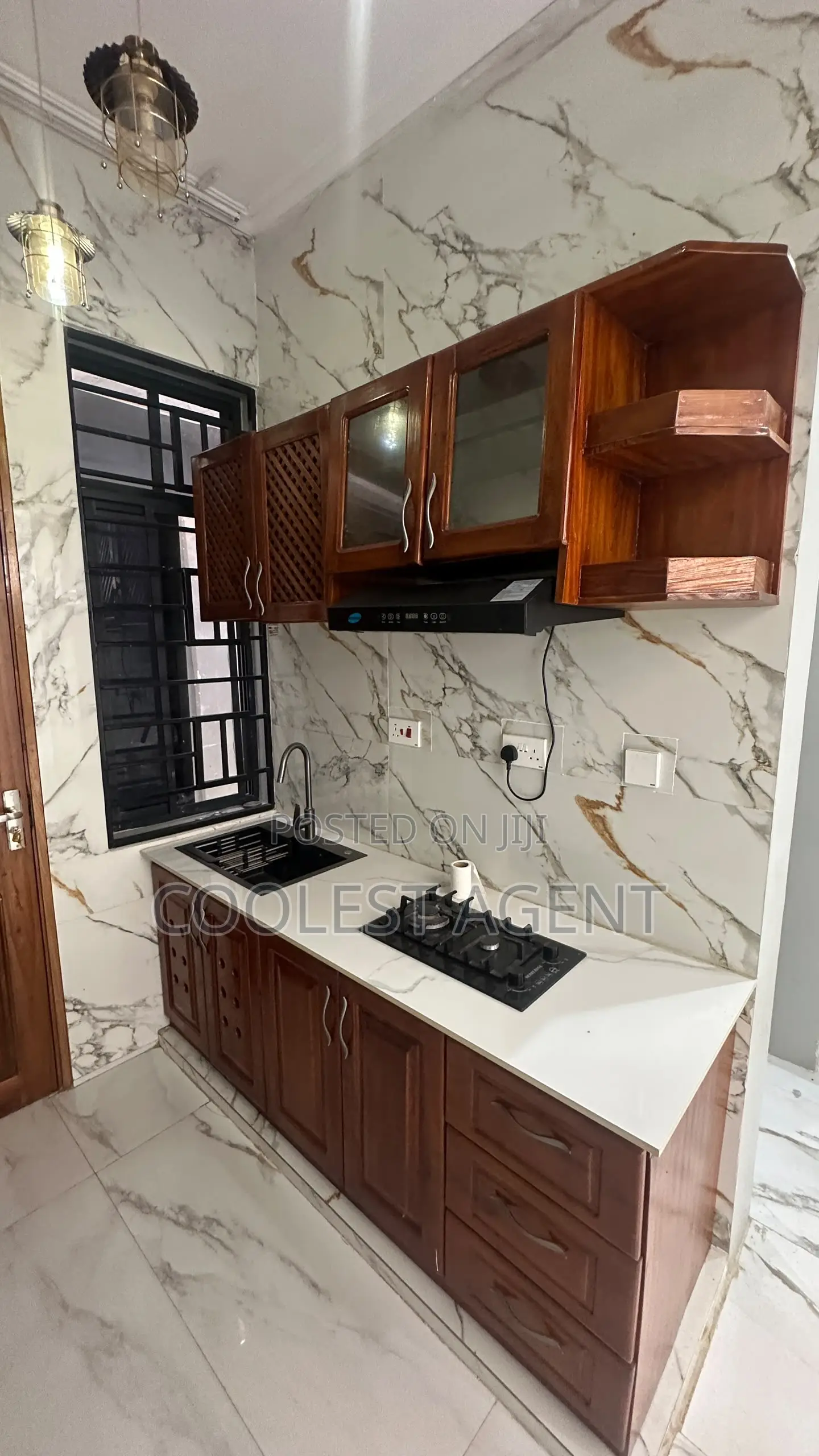 2bdrm House in Coolest Estate for rent