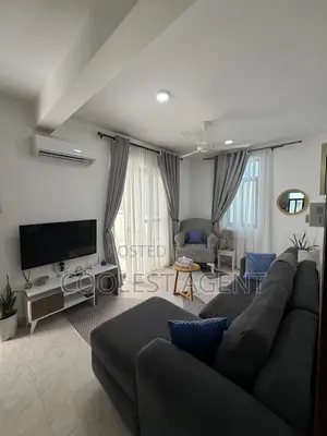 Furnished 2bdrm Apartment in Coolest Estate, Oyster Bay for rent