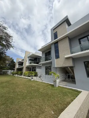 Furnished 2bdrm Apartment in Coolest Estate, Oyster Bay for rent