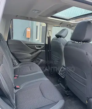 Subaru Forester 2019 Silver