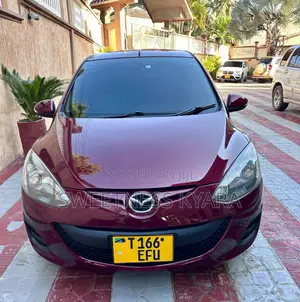 Mazda Demio 2012 Maroon