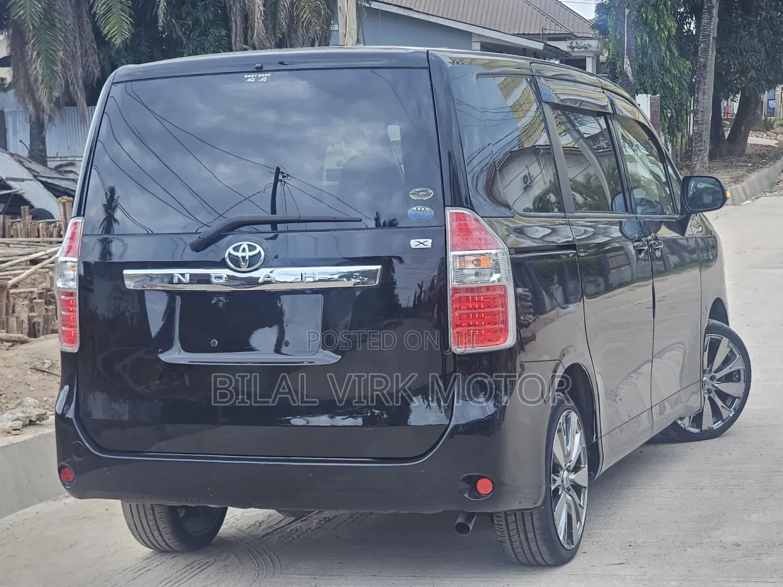 Toyota Noah 2007 Black
