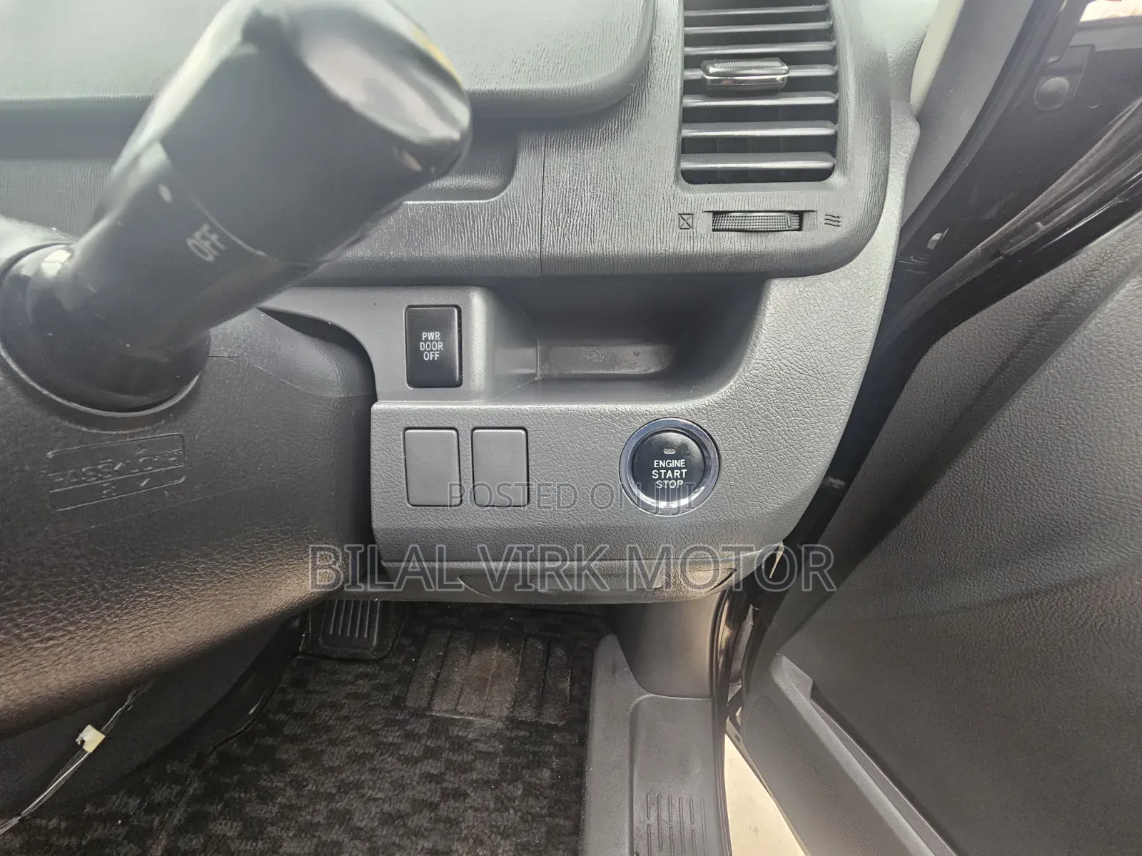 Toyota Noah 2007 Black