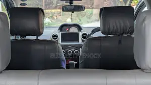 Toyota IST 2004 Silver