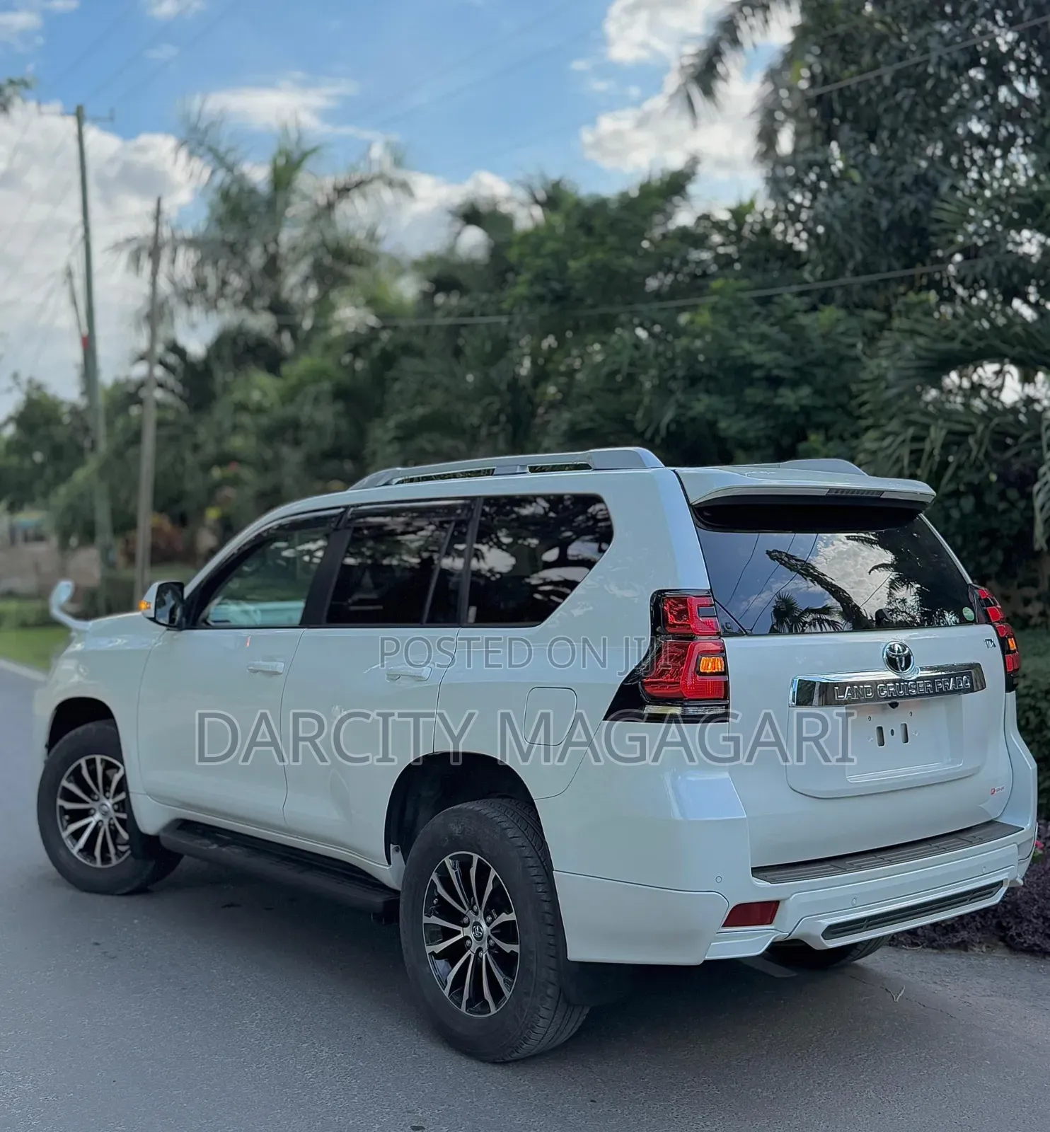 Toyota Land Cruiser Prado 2020 White