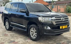 Toyota Land Cruiser 2011 Black