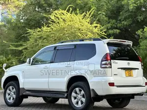 Toyota Land Cruiser Prado 2006 White