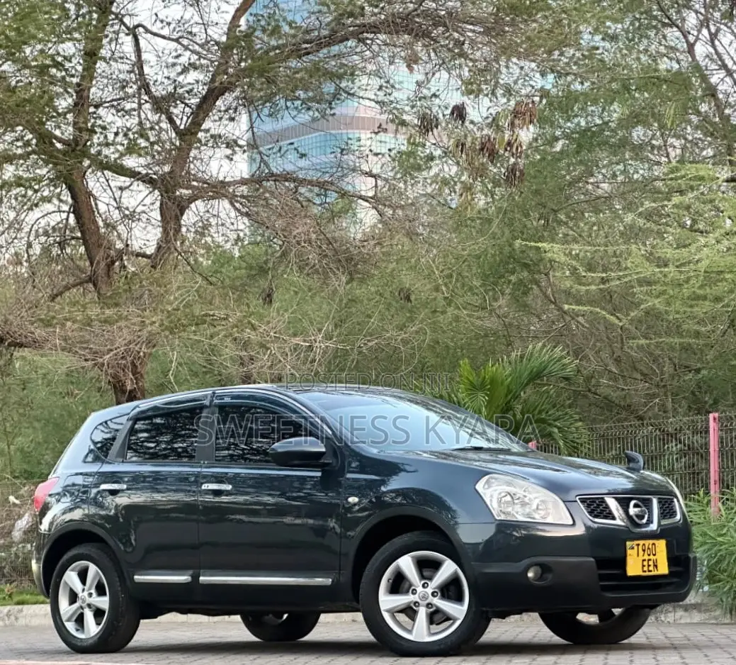 Nissan Dualis 2011 Black