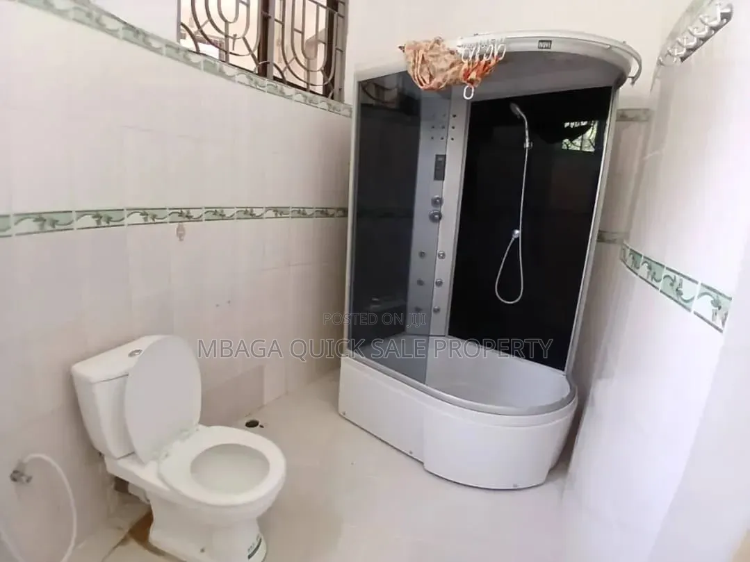 3bdrm House in Kimara for sale
