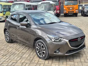 Mazda Demio 2016 Gray