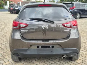 Mazda Demio 2016 Gray