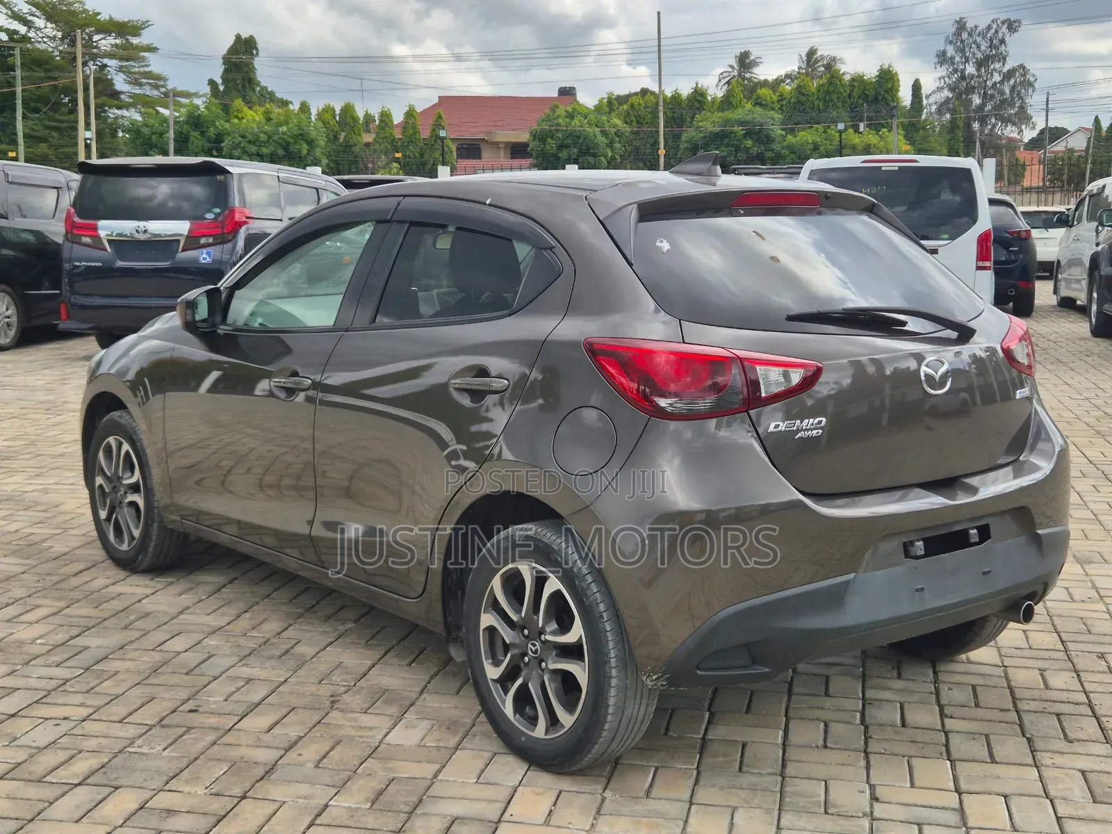 Mazda Demio 2016 Gray